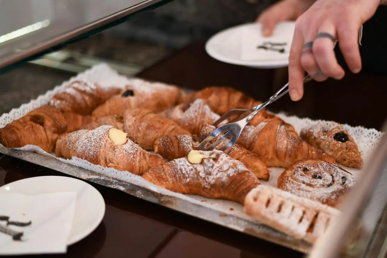 Residenza Radetzky Bed & Breakfast Milan